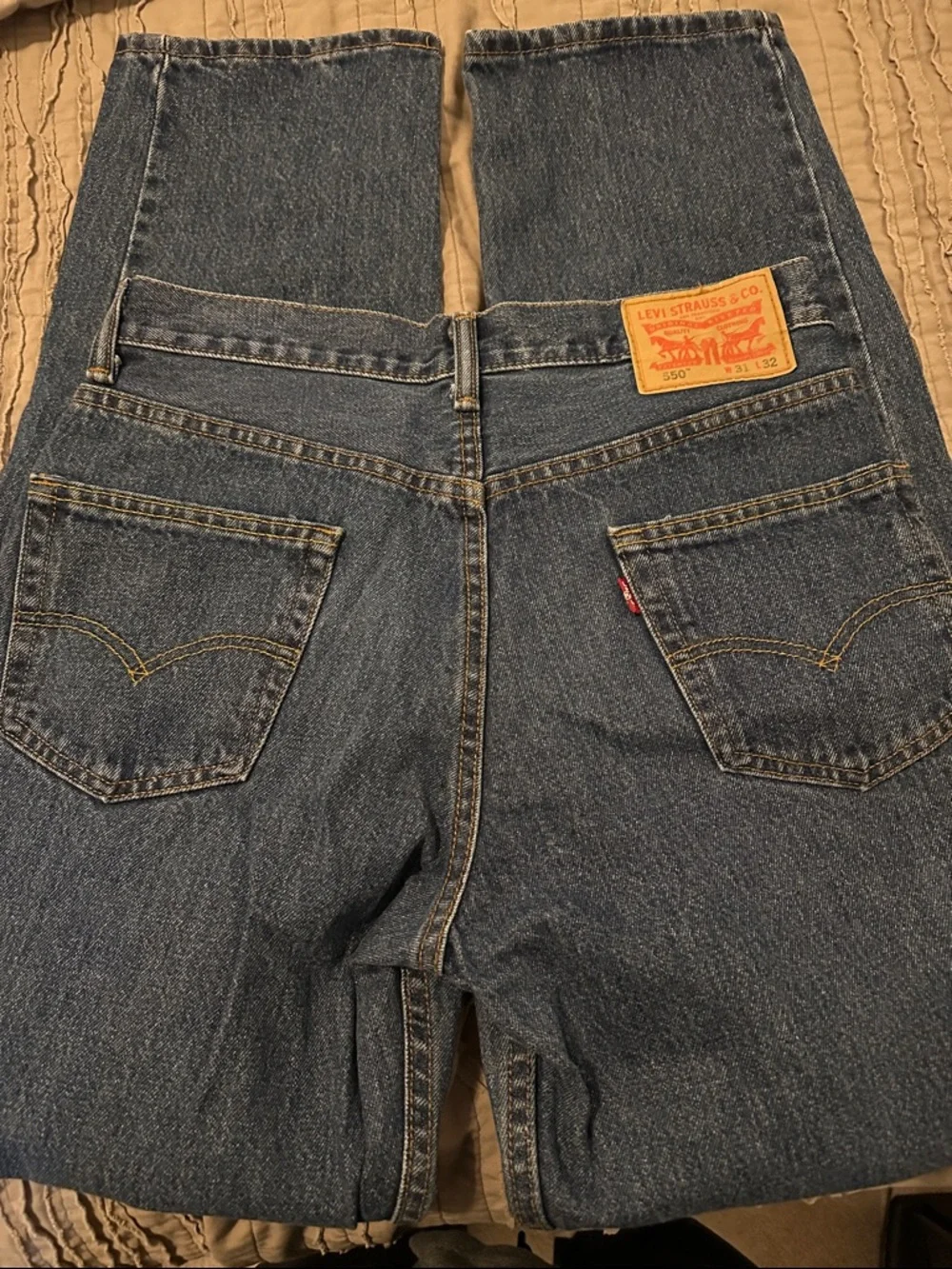 Levi's Classic Blue 550 Jeans. 31x32